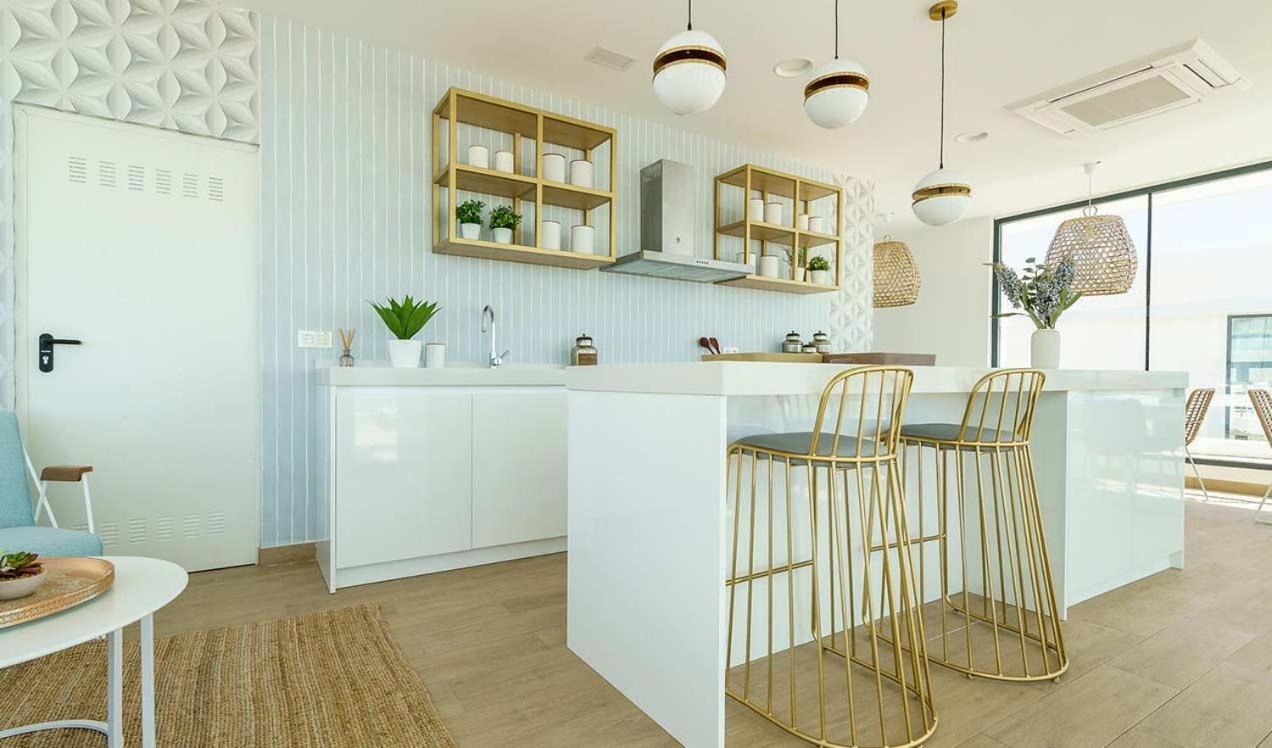 كاساريس Newly Constructed 2 Bed Apartment With Sea Views المظهر الخارجي الصورة